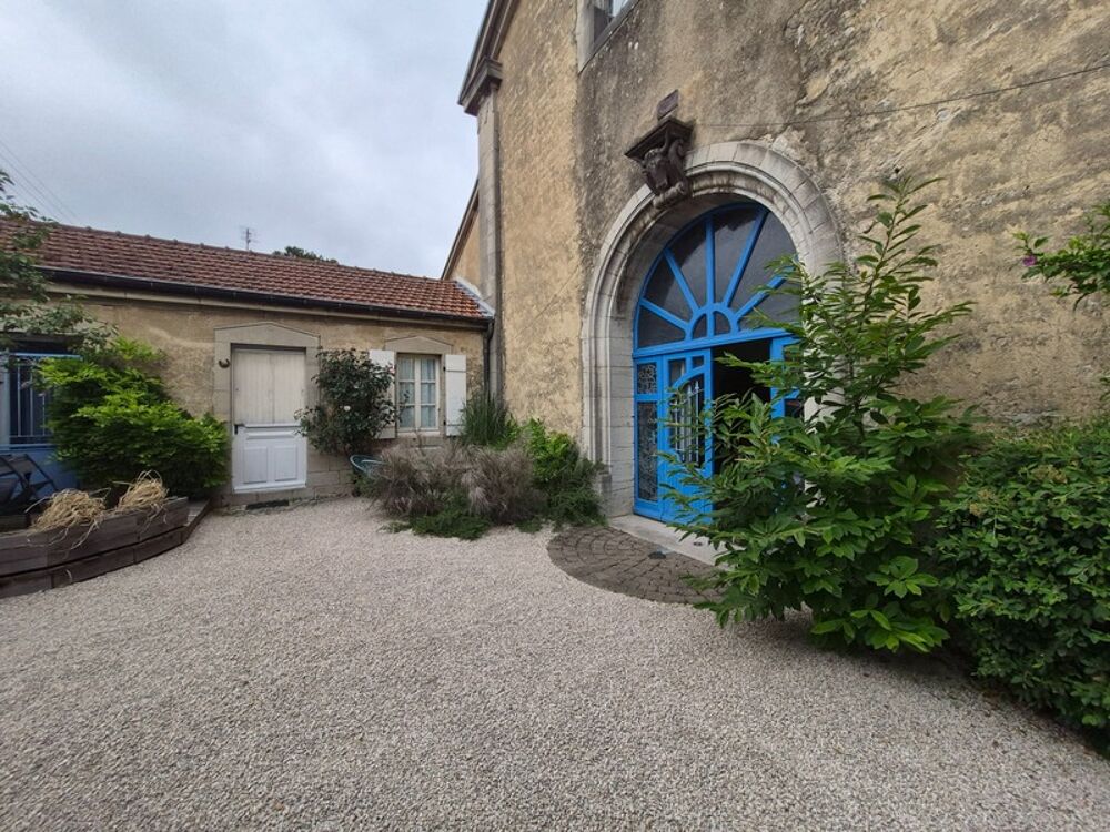 Vente Maison Demeure à vendre 12 pièces POLIGNY (39) Poligny
