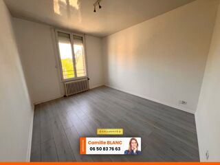  Immeuble à vendre 9 pièces 142 m²