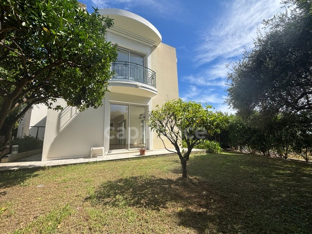 � vendre  Villa Nice (06100)
