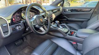 Cayenne 3.0 V6 462 e-Hybrid 4X4 Tiptronic 8 - Entretien constructeur 2021 occasion 94360 Bry Sur Marne