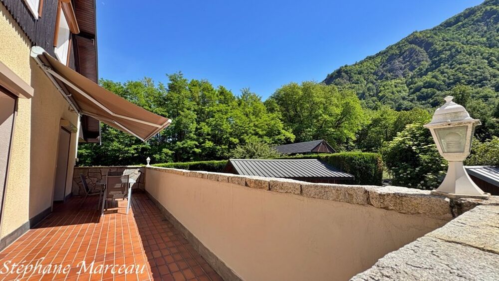 Vente Maison Maison à vendre 8 pièces (73), Terrain clos, Sans vis à vis, Proche des commodités Saint jean de maurienne