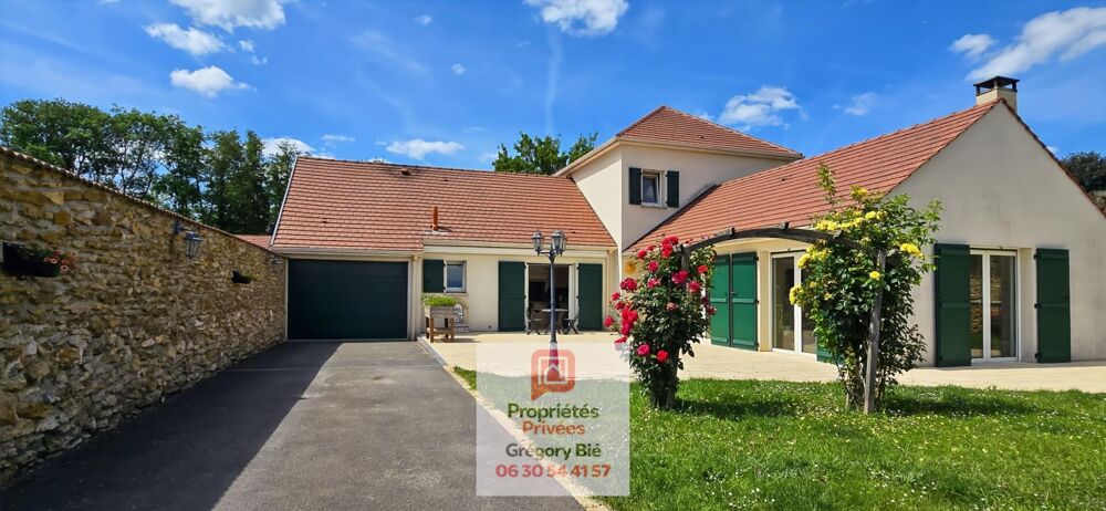 Vente Maison Maison Tournan En Brie 8 pièce(s) 208 m2 Tournan en brie