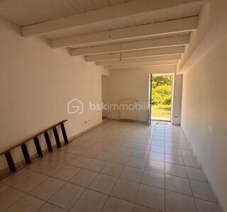  Maison � vendre 6 pi�ces 220 m�