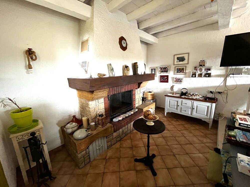Vente Maison Maison Carcès avec appartement T2 et piscine Carces