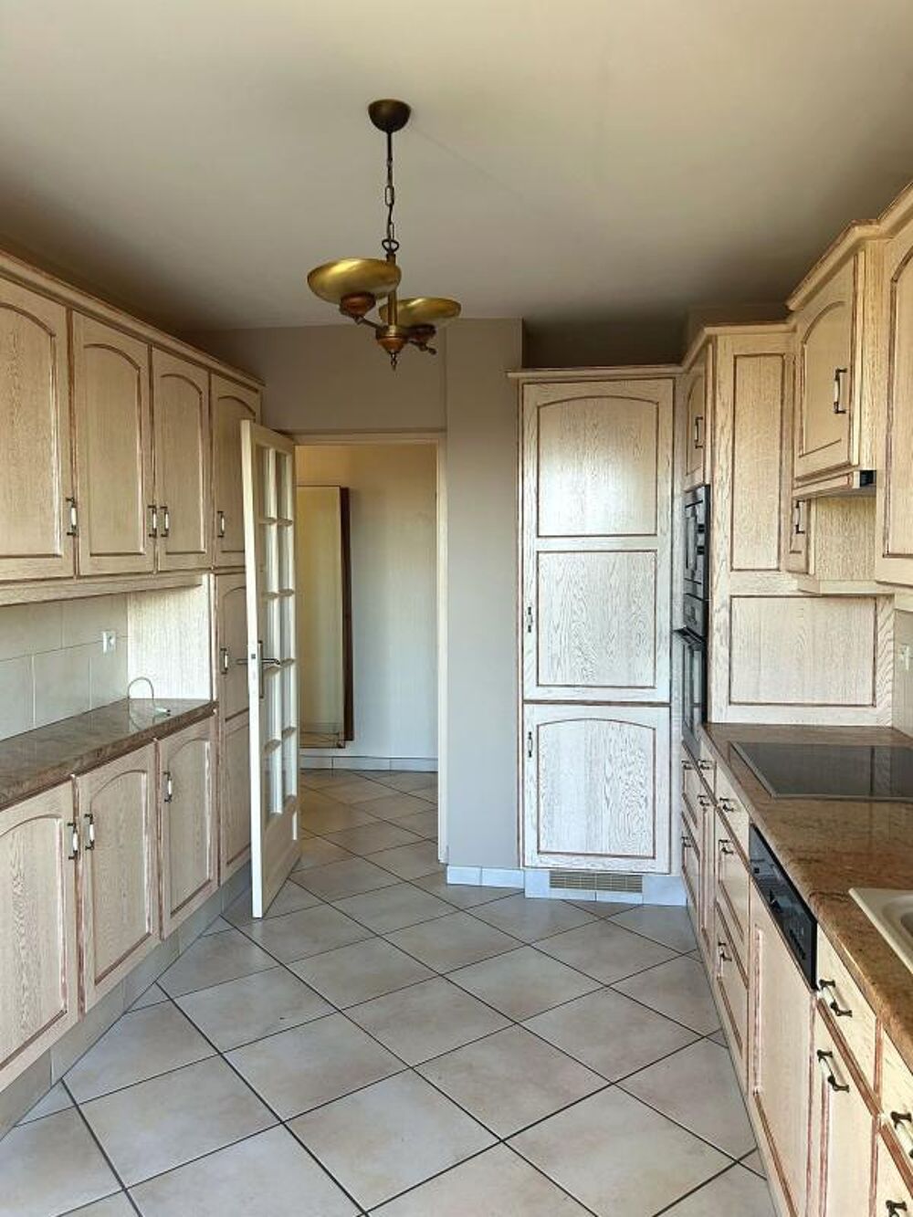 Vente Appartement À VENDRE – BEL APPARTEMENT T4 AVEC VUE PANORAMIQUE SUR DIJON Dijon