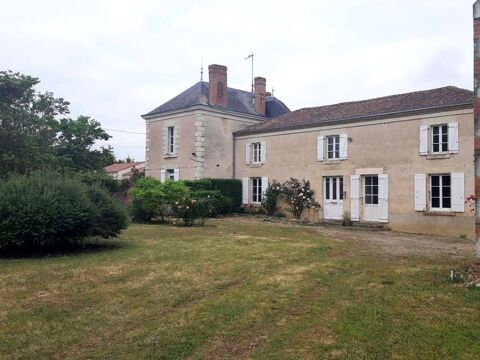 Dpt Deux Sèvres (79), à vendre NOIZE maison P14 de 360 m² - Terrain de 2 997,00 m² 213000 Noize (79100)