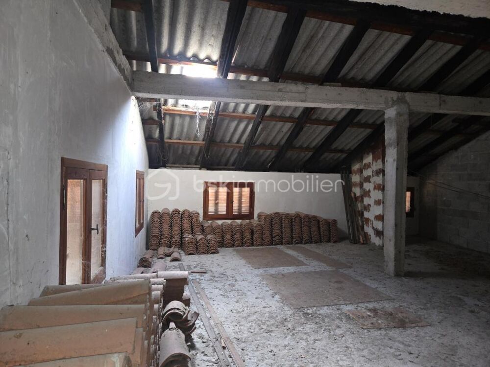 Vente Maison Maison de village 290m² Saint sauveur sur tinee