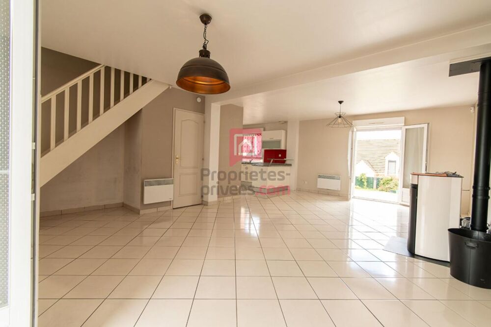 Vente Maison MAREUIL-LÈS-MEAUX  Maison récente 4 chambres avec jardin de 600 m² Mareuil les meaux