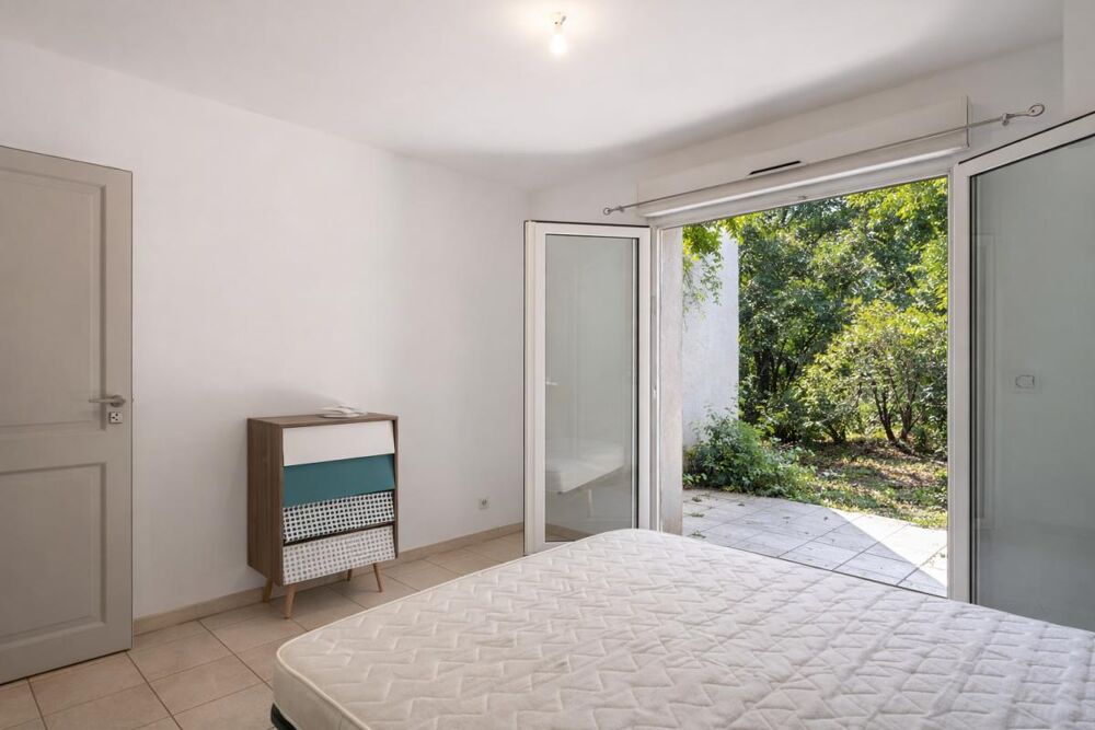 Vente Appartement Appartement  T2 rez de jardin Porto vecchio