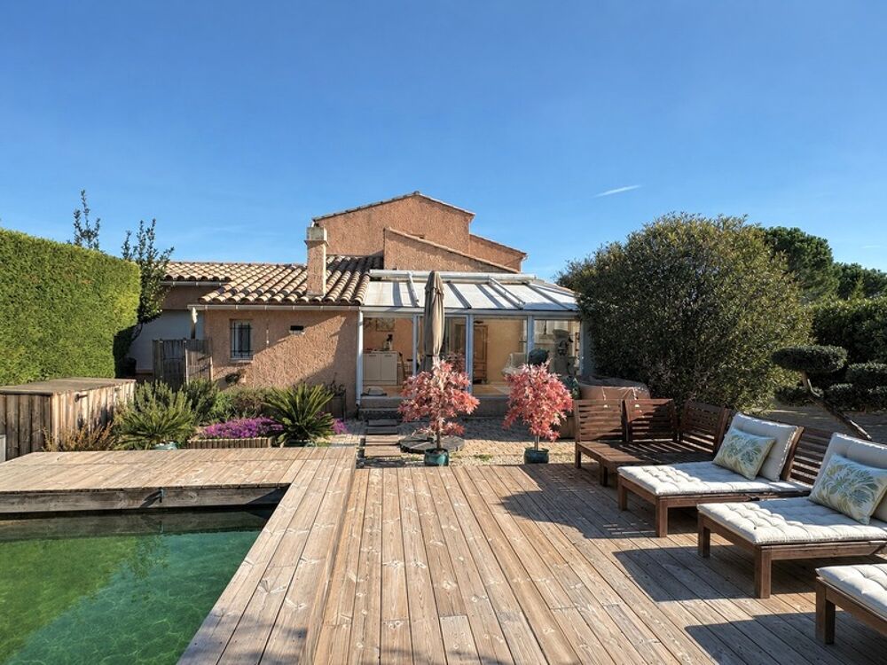 Maison 6 pièces 180 m² · à Saint Paul Trois Chateaux · 180 m² · 460 000 €