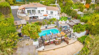  Villa  vendre 6 pices 147 m