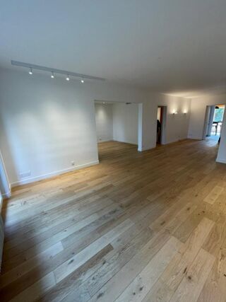  Appartement  louer 4 pices 120 m