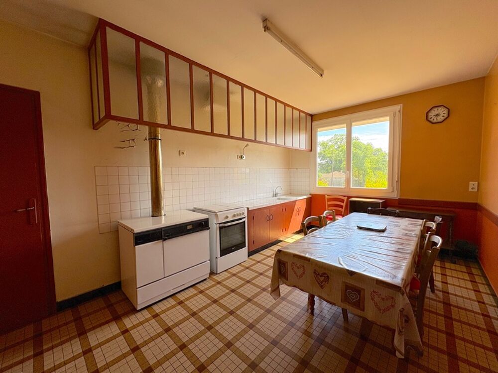 MAISON 5 PIÈCES 110M2 AVEC DÉPENDANCE SUR UN HECTARE DE TERRAIN