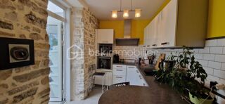  Propri�t�/ch�teau � vendre 6 pi�ces 165 m�