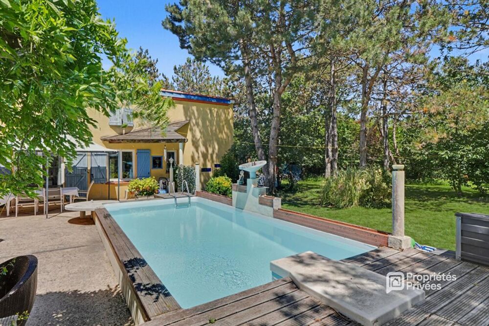 Maison Bessens ( Lapeyrière ) T6 avec piscine sur une parcelle de 5666 m2