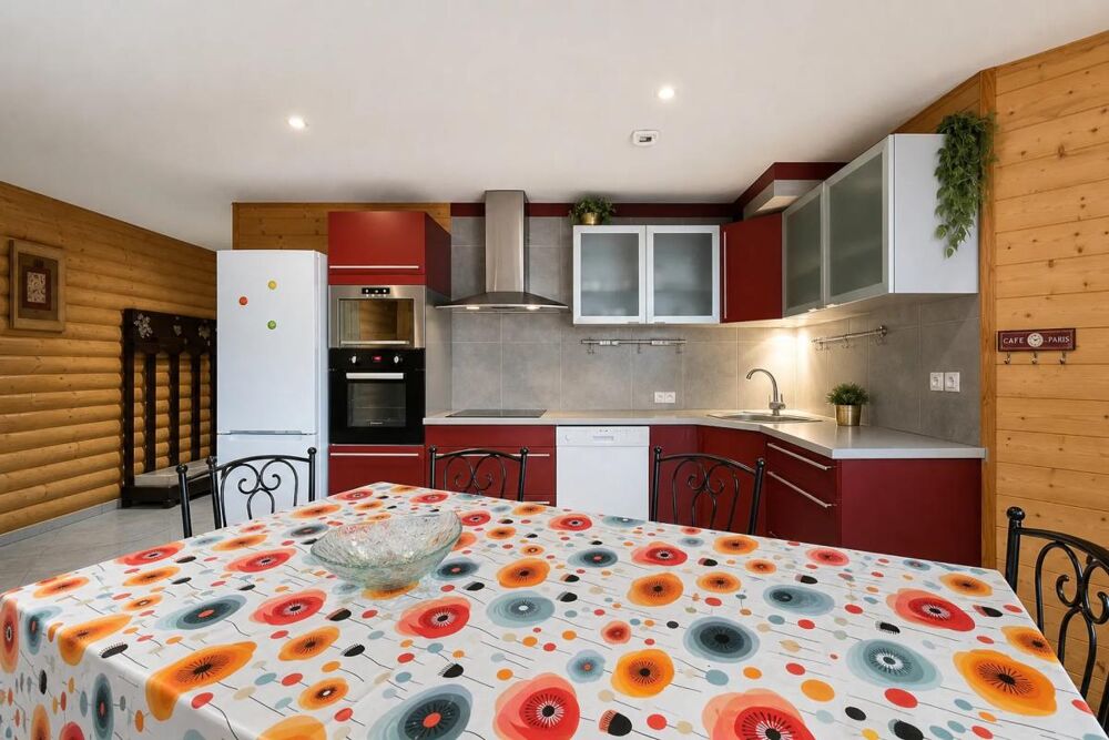 Vente Appartement Appartement T4 rénové avec terrasse, vendu meublé – Super-Besse Besse et saint anastaise
