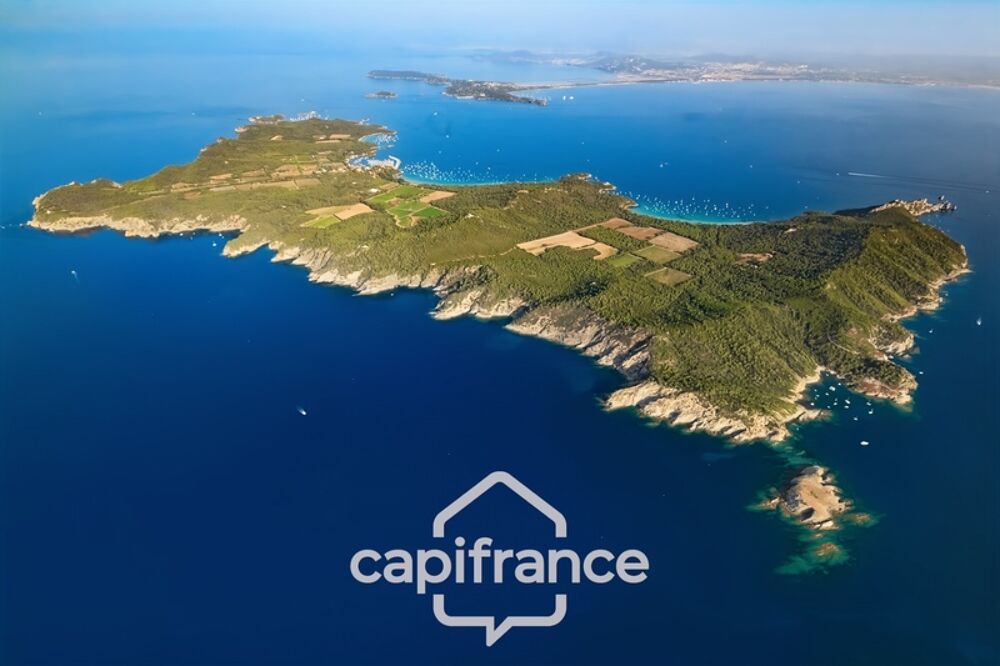 Vente Appartement Appartement à vendre 4 pièces PORQUEROLLES (83), rare à la vente appartement 2 terasses et cave, vue et calme Porquerolles