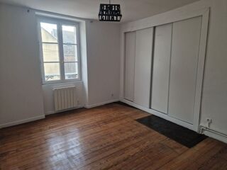  Maison à louer 3 pièces 80 m²