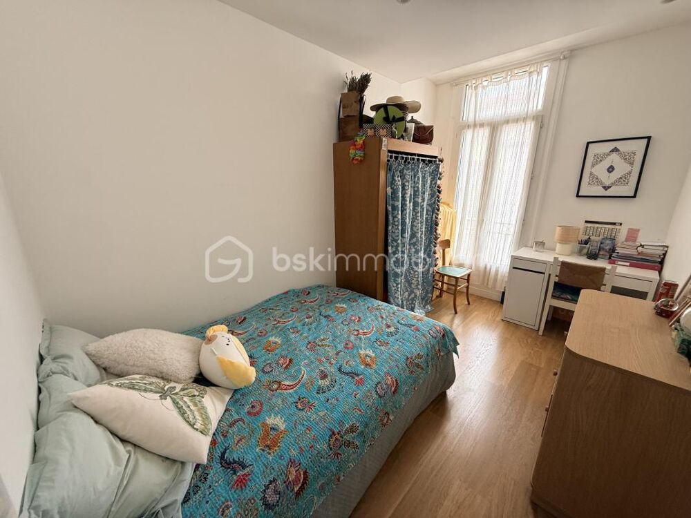 Centre-ville de Sète  Appartement de 128 m² avec terrasse, studio indépendant et fort potentiel