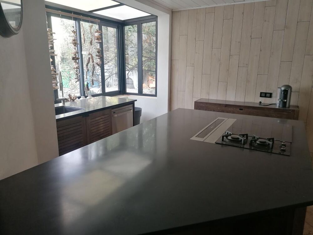 � vendre  Villa Saint-Gilles Les Bains (97434)