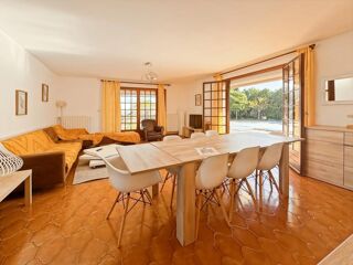  Maison � vendre 8 pi�ces 222 m�