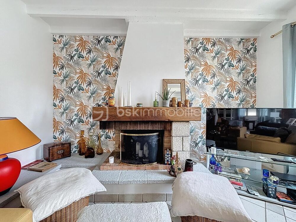 Vente Maison Maison familiale 11 pièces – Terrasse & jardin Ouest – 7 chambres + bureau – Garage Aulnay sous bois