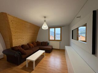  Appartement � louer 5 pi�ces 92 m� Gabrias