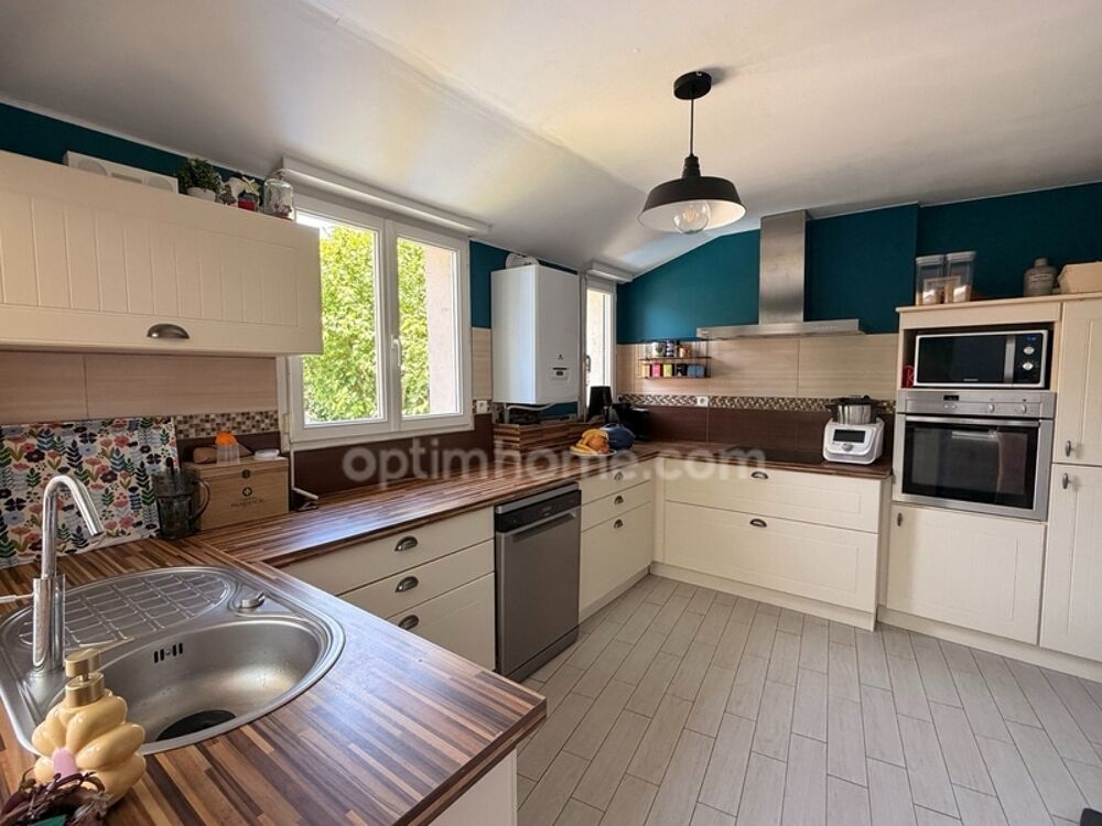 Maison à vendre 6 pièces MORTAGNE SUR SEVRE (85)