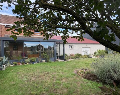   Exceptionnel sur Fretin : maison de 169 m² - 3/4 chambres- jardin- cave- garage de 120 m² Maison - 8 pièce(s) - 169 m²