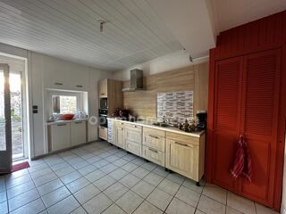 Vente Maison 7 pièces 111 m², Luçon