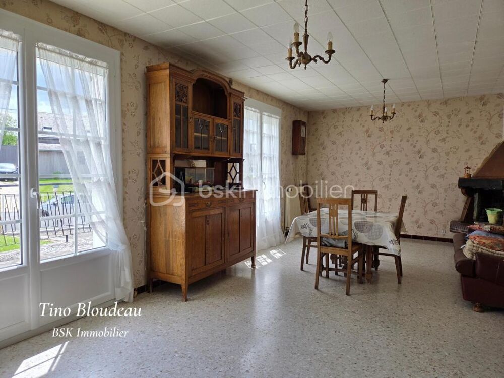 Vente Propriété/Château Maison sur grand sous sol - 2 Chambres - Au coeur de Francueil Francueil