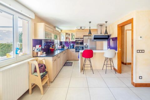   Appartement Sallanches 5 pièce(s) Appartement - 5 pièce(s) - 145 m²