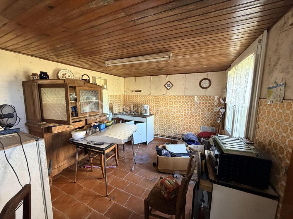 Vente Maison Maison de village à rénover entièrement avec Jardin - 100 m² - Meillier Fontaine Nouzonville