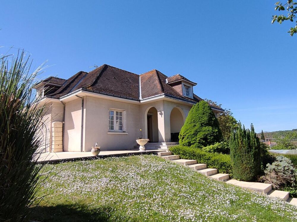 Maison 6 pièce(s) 160 m2