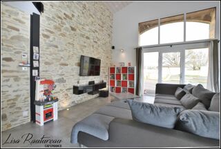  Remise / Grange à vendre 6 pièces 162 m²