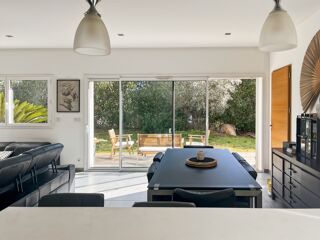  Villa � vendre 8 pi�ces 323 m�