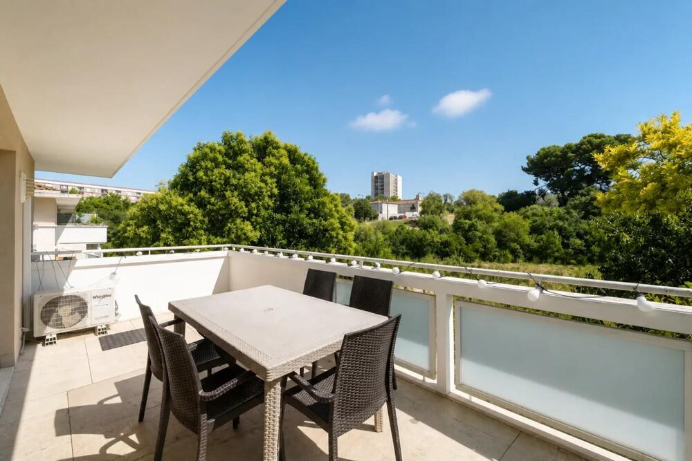 Vente Appartement T3 - 62,43 m² - dernier étage avec Terrasse & Vue dégagée ! Marseille 14