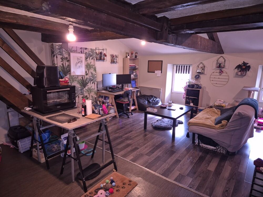 Vente Appartement Appartement T2 en résidence sécurisée, face Hôtel de Ville, proche tous commerces et transport Angouleme