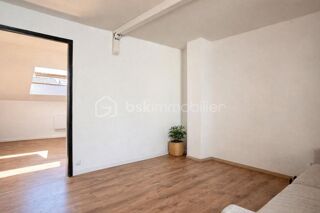  Immeuble à vendre 9 pièces 209 m²