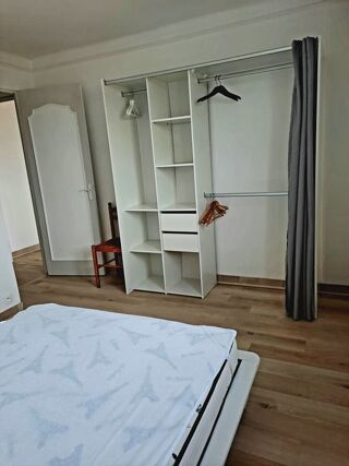  Appartement à louer 2 pièces 43 m²