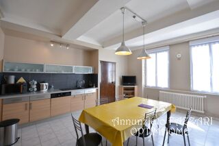  Maison � vendre 7 pi�ces 235 m�