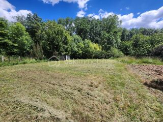  Terrain à vendre 575 m²