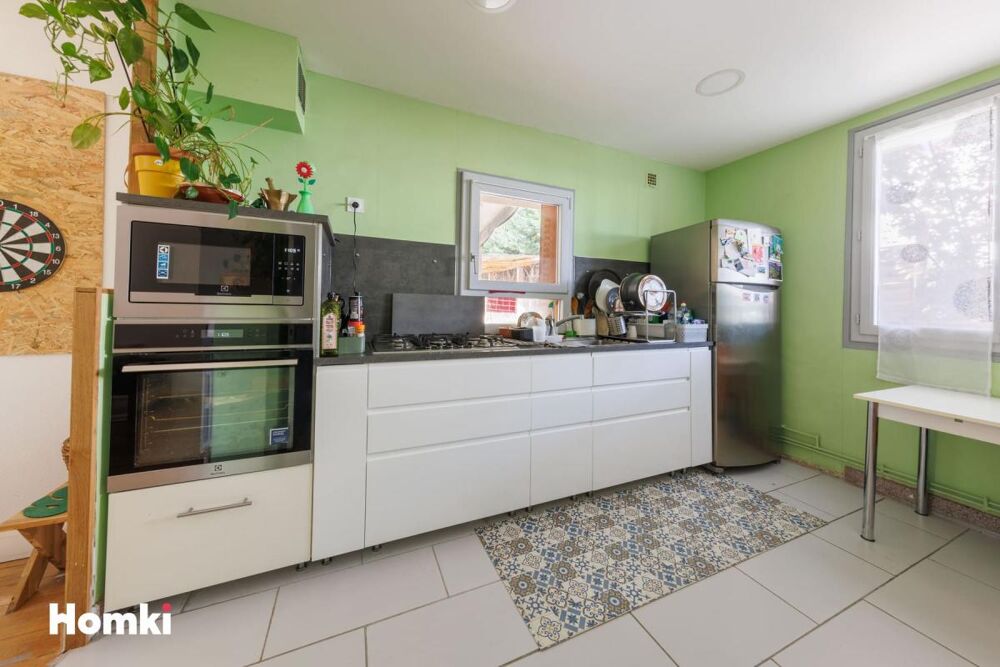 À vendre  Maison familiale de 125 m² avec jardin de 686 m² Aubière