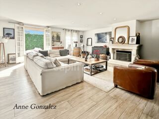  Maison � vendre 9 pi�ces 233 m�