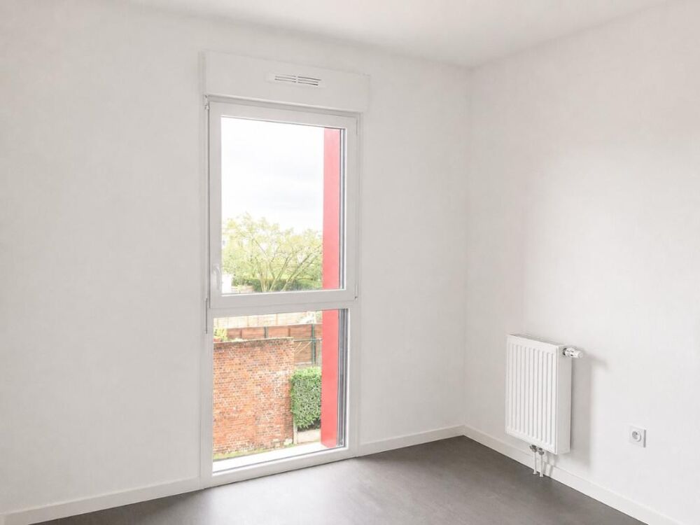 T2 avec balcon et parking à HOUPLINES