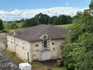  Propriété/château à vendre 15 + pièces 950 m²
