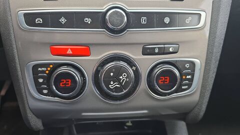 C4 1.2 PureTech 110 Feel 2016 occasion 83500 La Seyne Sur Mer