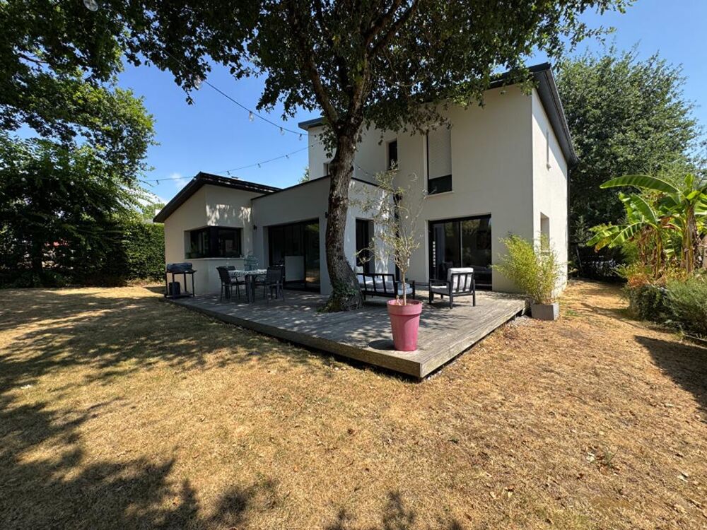 Pornichet , Maison contemporaine 2016, 5 chambres, un bureau, une salle de jeux