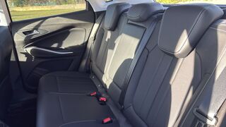 Grandland 1.6 Hybrid 300 AWD EAT8 Ultimate - Premi&egrave;re main Entretien c 2023 occasion 21000 Dijon