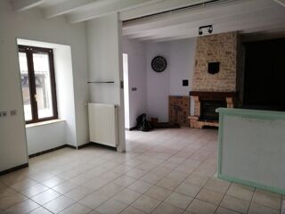  Maison à louer 3 pièces 107 m²